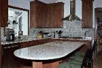 Giallo Ornamental